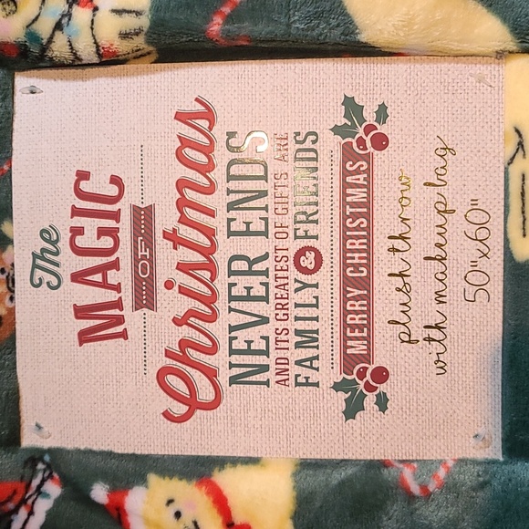 Dog Cat Pet themed Blanket Throw, super soft silky touch NWT 50"×60" Christmas - Picture 4 of 6